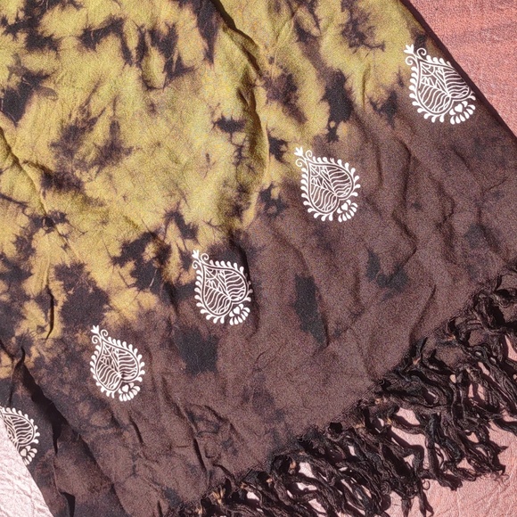 Tie Dye Beach Serong. - Picture 4 of 12